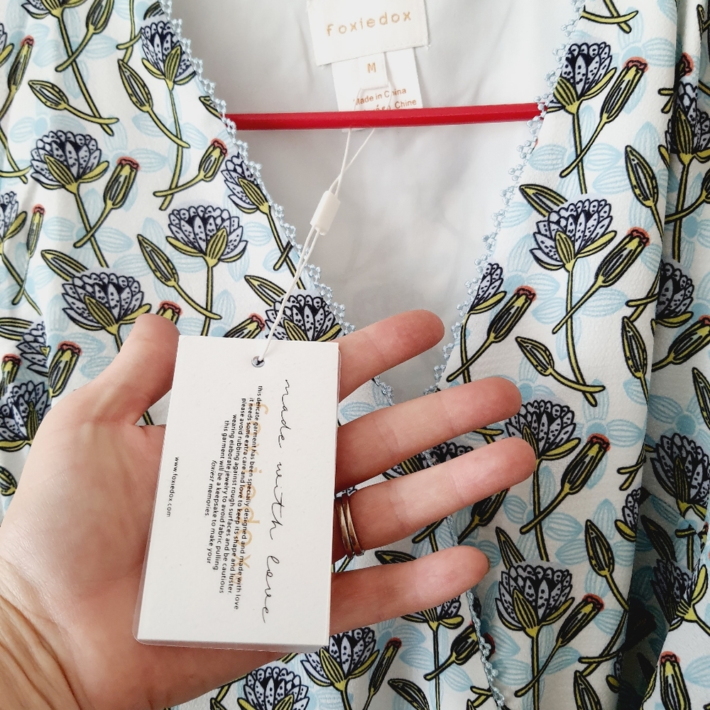 🌿 NWT Foxiedox Lexie Floral Cold Shoulder Wrap Dress - Picture 8 of 10